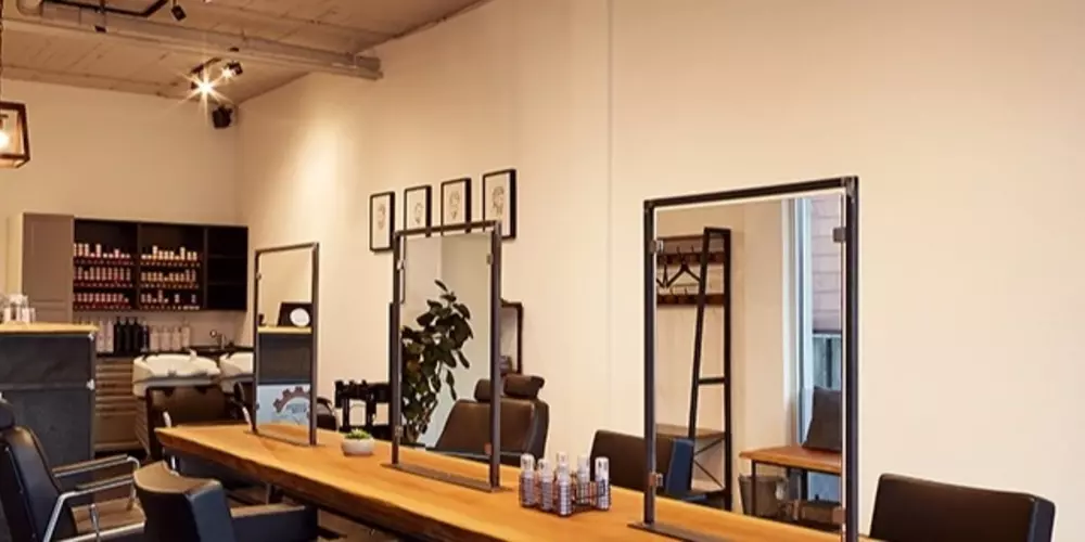 Schneidewerk Christian Barragan